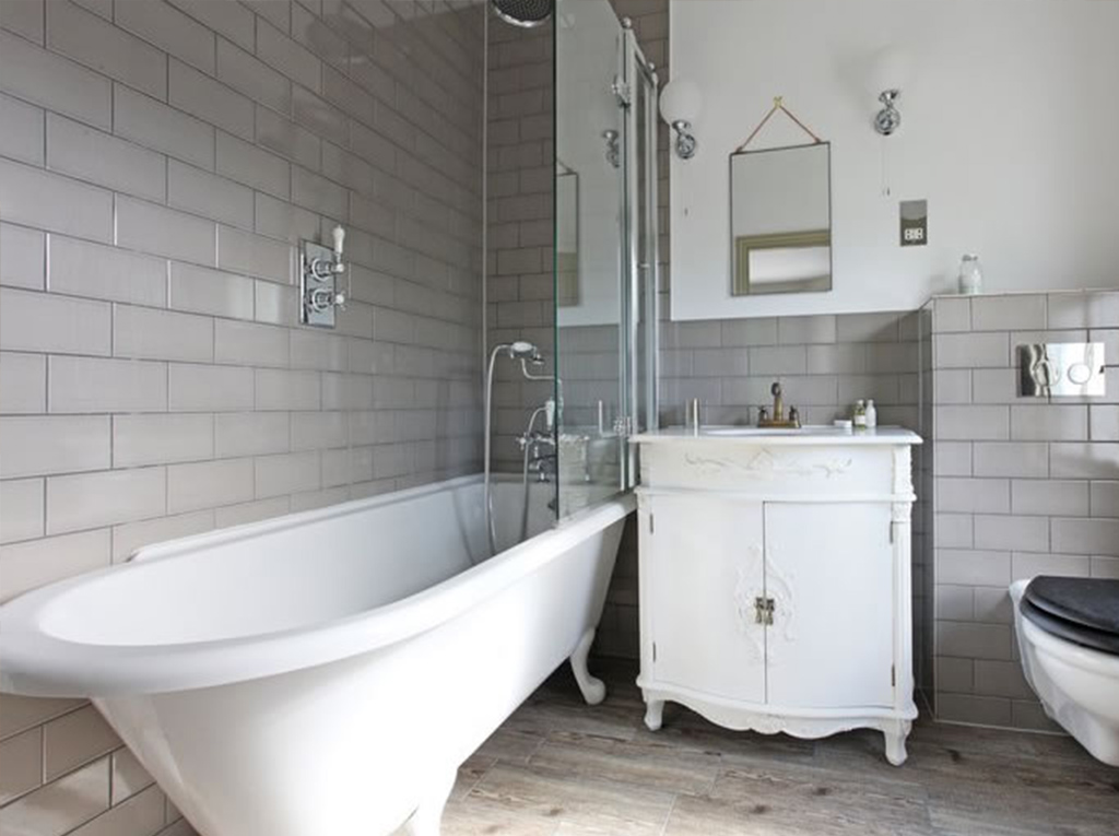 Loft Converted to Luxurious Bathroom